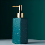 Porcelain Shampoo Bottle - Stylish and Functional Bathroom Accessory, Ideal for Storing Shampoo, Conditioner, and Hand Sanitizer, Adds a Touch of Class to Your Space (1Piec)