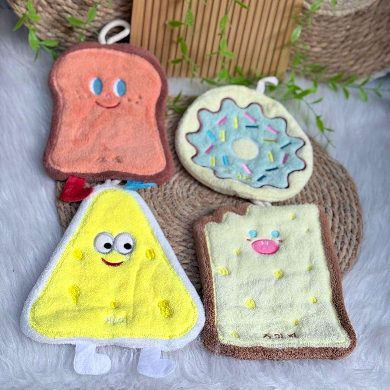 Luxe Towels - Premium microfiber cloths designed for effortless deep cleaning and elegant shine on furniture, glass, and electronics, leaving every surface smooth and refreshed all day